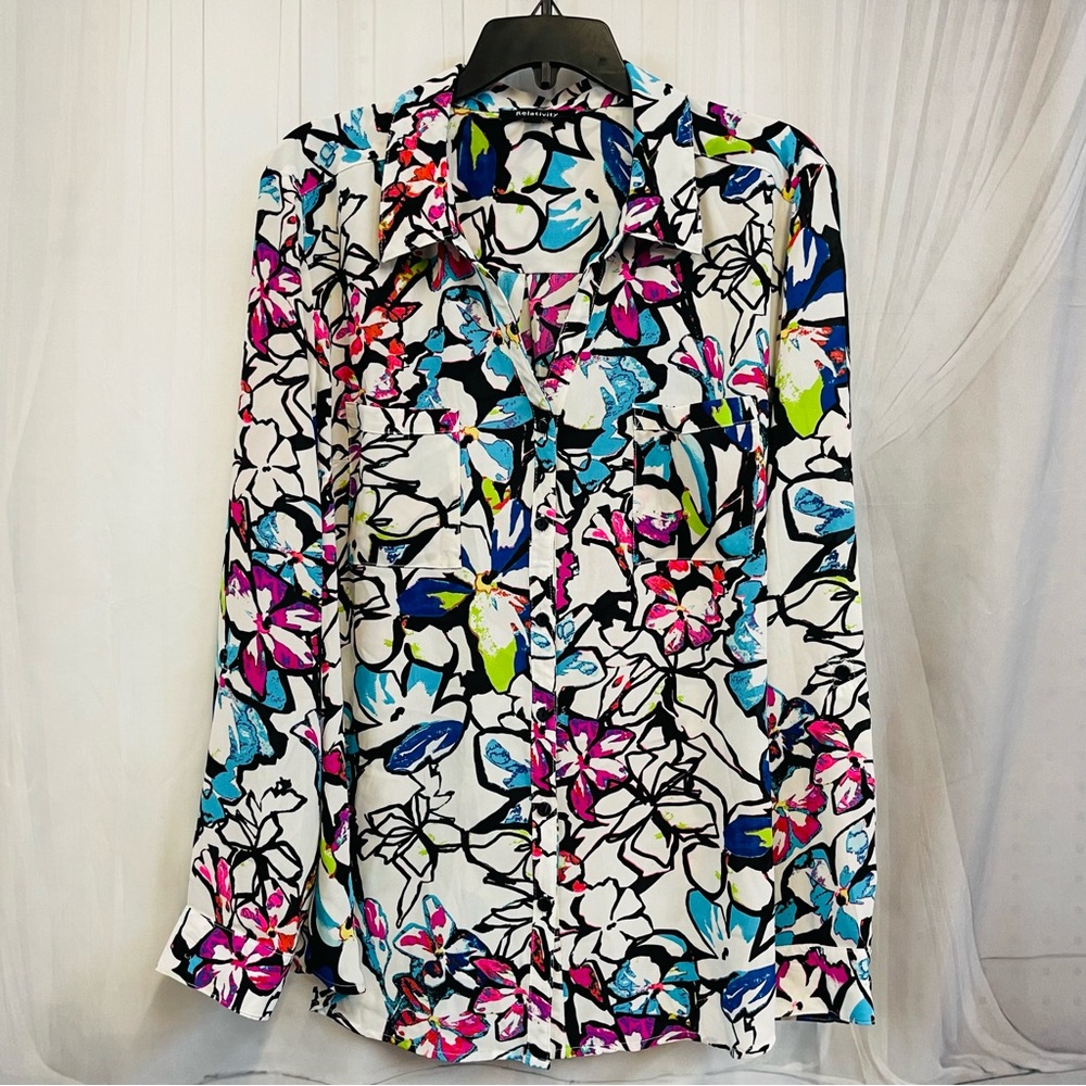 Relativity Multicolor Floral Button Down Shirt Vibrant Quality Pattern All Over